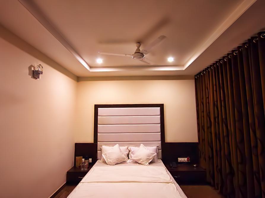 Hotel Silver Plaza Ahmedabad Exterior foto